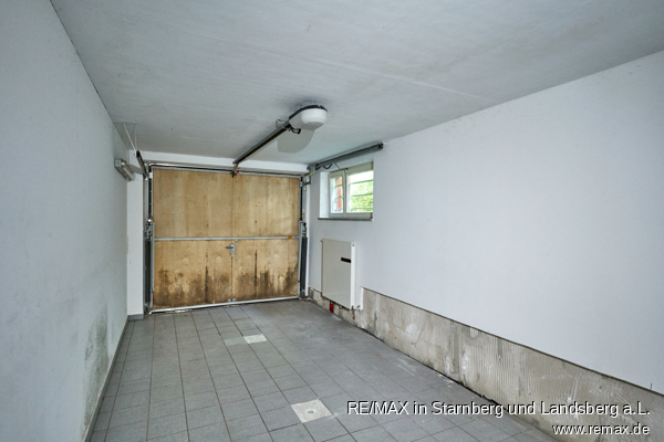 Ins Haus integrierte Garage Reihenendhaus Schondorf
