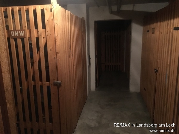 Keller Gang Etagenwohnung Augsburg