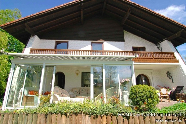 S�dseite mit Wintergarten Einfamilienhaus Geltendorf