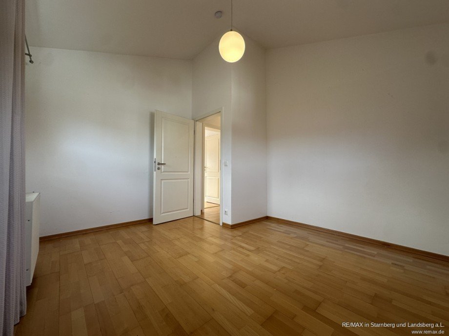 Kinderzimmer 2 im OG Einfamilienhaus Gr�felfing