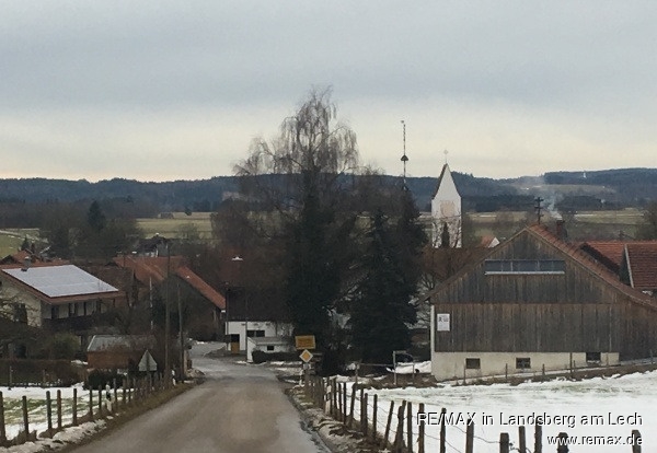 Das Dorf Wohngrundst�ck Unterdie�en