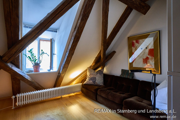Wohnen im DG Stadthaus Landsberg