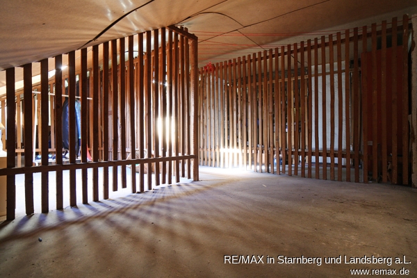 Eines von 2 Abstellabteilen (hier das im Dachgeschoss) Etagenwohnung M�nchen