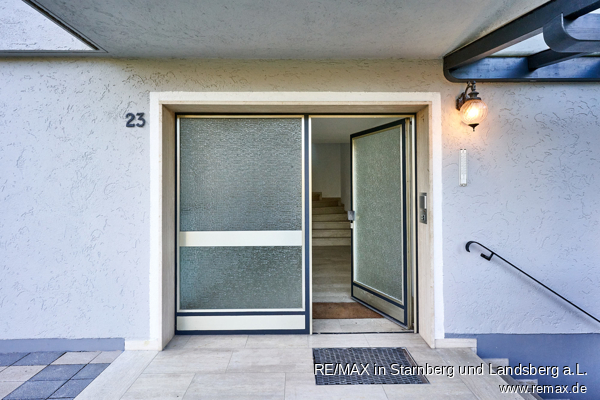 Haus Eingang Erdgeschosswohnung Schiltberg