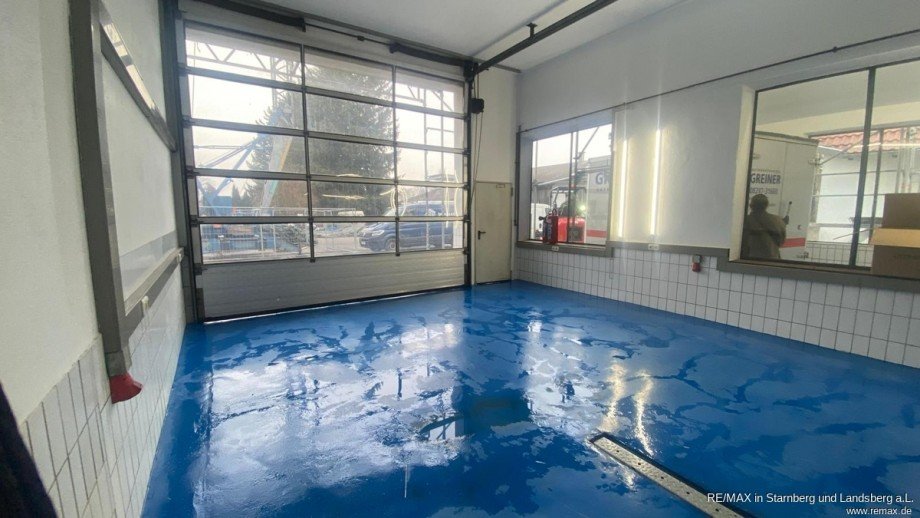 Werkstatt mit gro�em Rolltor Lager Wiedergeltingen