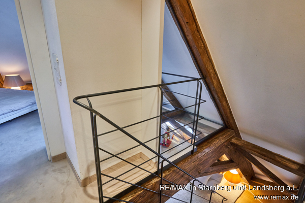 Treppe zum Spitzboden Stadthaus Landsberg