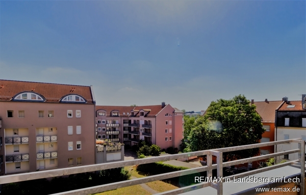 Blick vom Balkon nach S�den Maisonettewohnung N�rnberg