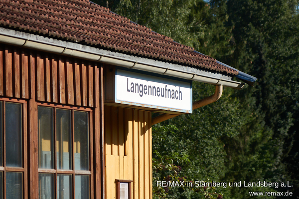 Umfeld Bahnhof im Nachbarort Einfamilienhaus Mickhausen