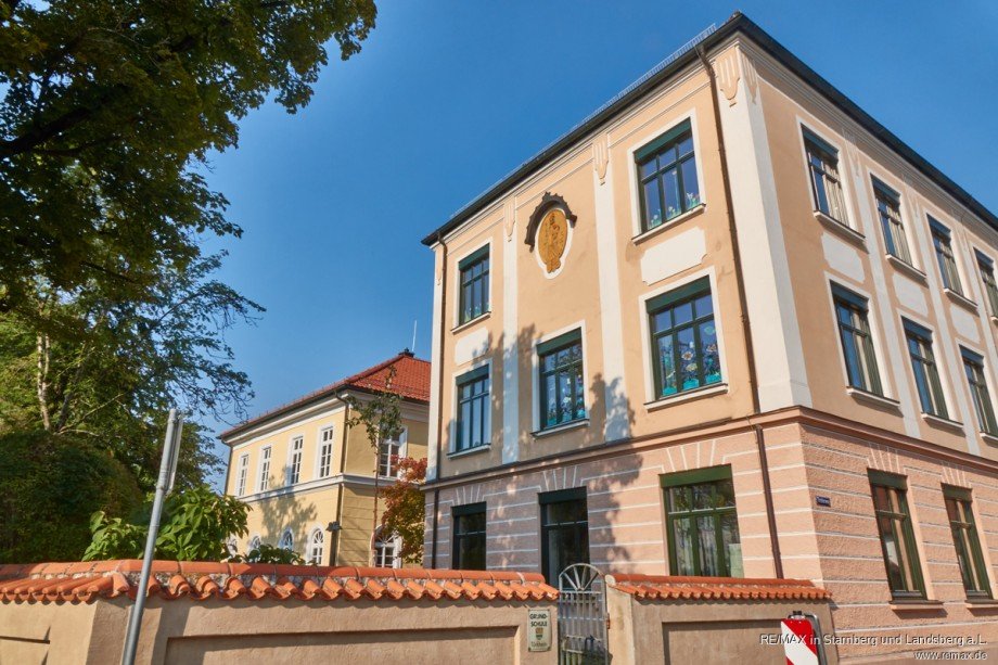 Grundschule in T�rkheim Einfamilienhaus T�rkheim