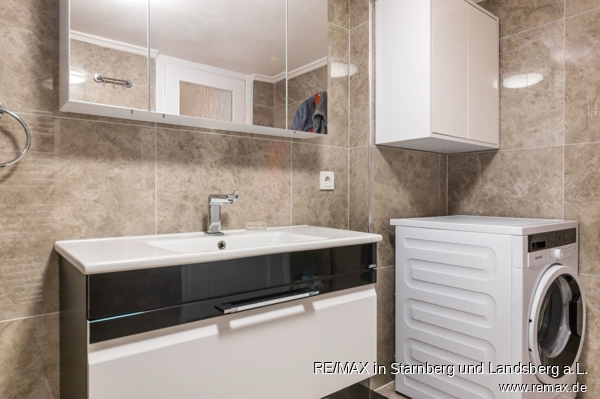 Modernes Bad Etagenwohnung Fener