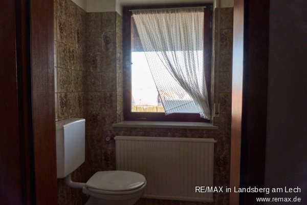 G�ste WC im EG Einfamilienhaus Finning / Entraching