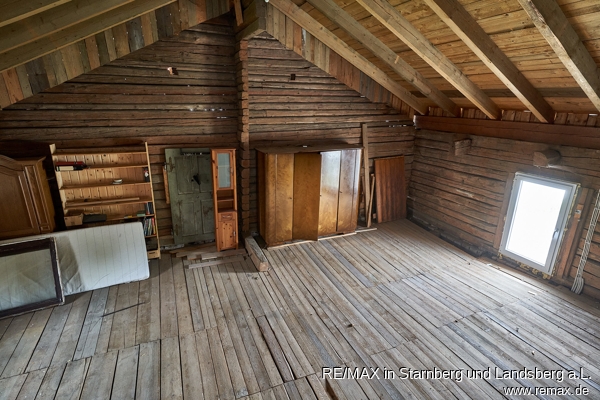 Stadel/Tanzboden �ber dem Kaminzimmer, mit Ausbaupotential Einfamilienhaus Ergoldsbach / Langenhettenbach