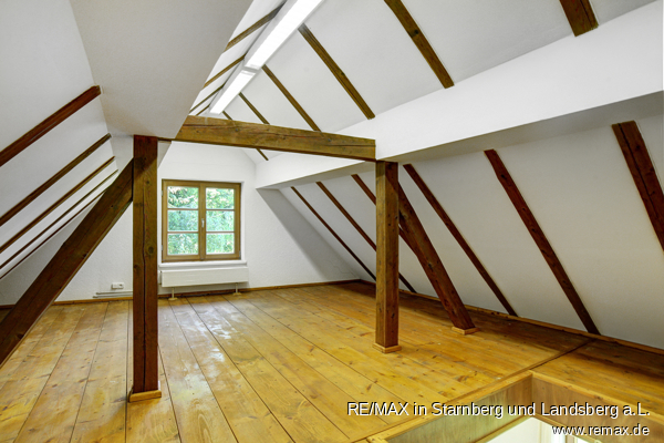 Dachspitz Gartenfl�gel Bauernhaus Starnberg / Hanfeld