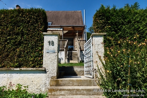 Eingang zum Grundst�ck Einfamilienhaus Aindling