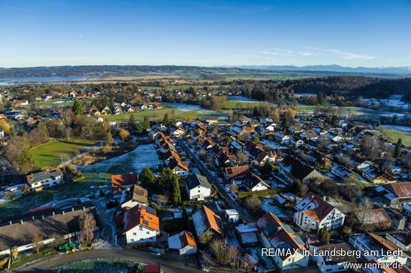 Umfeld Bauernhaus Die�en