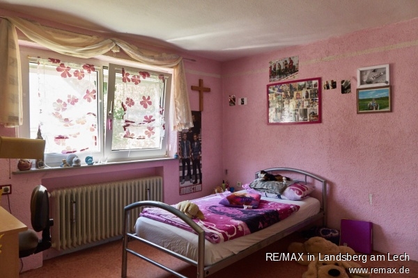 Kinderzimmer 1 im EG Einfamilienhaus Aindling