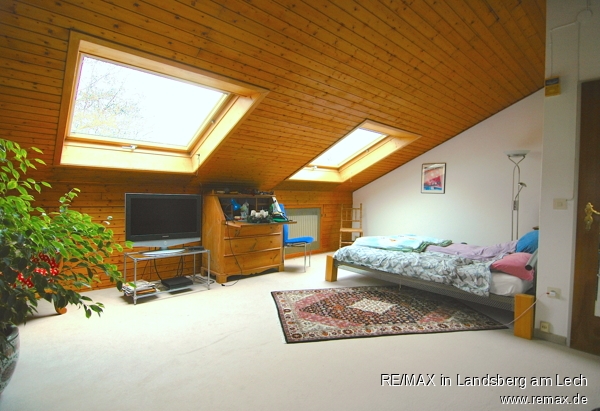 Dachwohnung Doppelhaush�lfte Inning am Ammersee