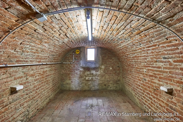 Gew�lbekeller - den Wein erfreuts Einfamilienhaus Mallersdorf-Pfaffenberg / Oberellenbach