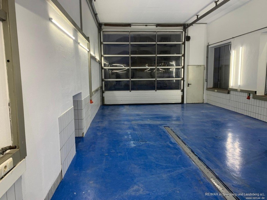 Werkstatt mit gro�em Rolltor Lager Wiedergeltingen