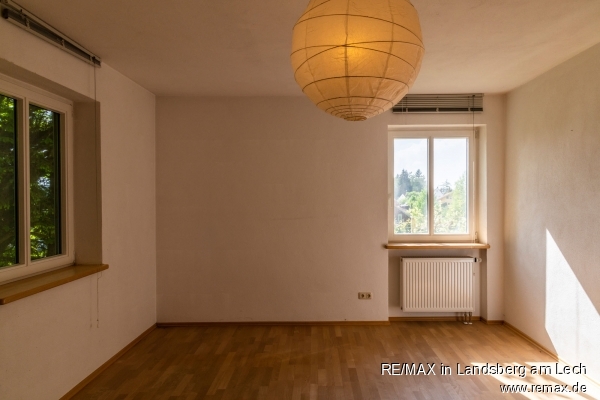 Zimmer im EG Doppelhaush�lfte Dinkelscherben