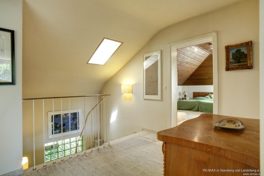 Treppe Flur im DG Doppelhaush�lfte Gr�nwald