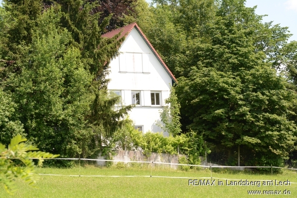 West-Fassade Doppelhaush�lfte Dinkelscherben