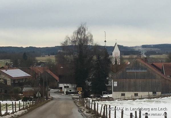 Das Dorf Wohngrundst�ck Unterdie�en
