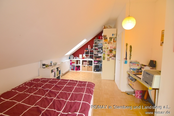 4. Schlafzimmer im DG Doppelhaush�lfte Windach