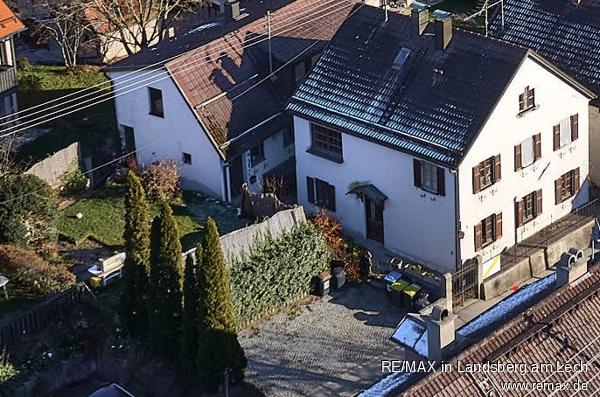 Grundst�ck Mehrfamilienhaus Die�en