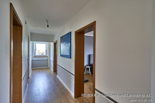 Flur im OG Einfamilienhaus Hurlach